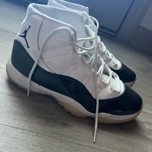 Retro 11s
